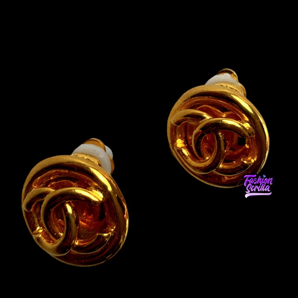 Chanel Vintage Gold Signature CC Monogram Logo Clip On Earrings - Picture 11 of 11
